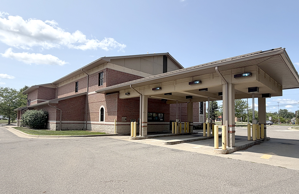 ATM and Drive Thru at the Brownstown Branch