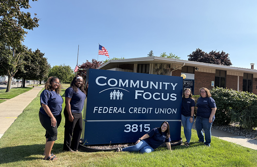 Community Focus FCU Ecorse branch team